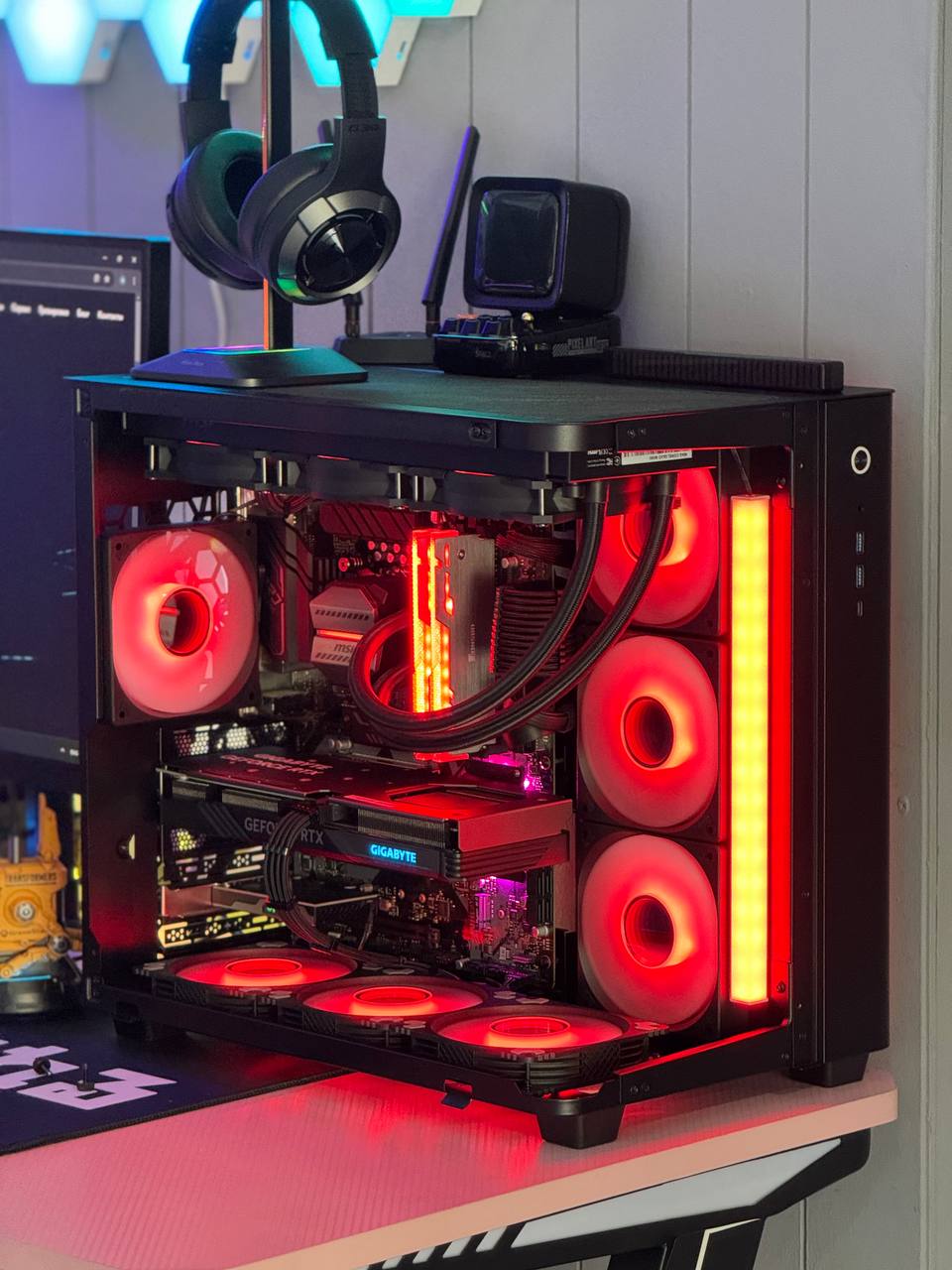 HeatBlaze Tech40 ( SOLD OUT )